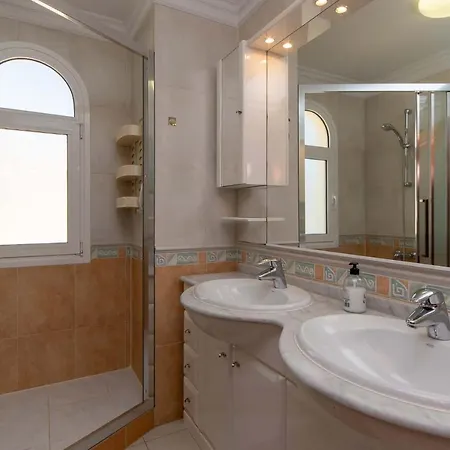 Vila Parque Tropical 5 - Three Bed